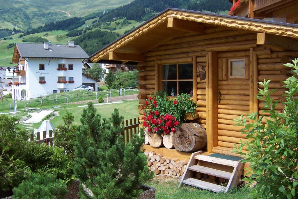 Haus Sunnbichl Apartment Фис Екстериор снимка