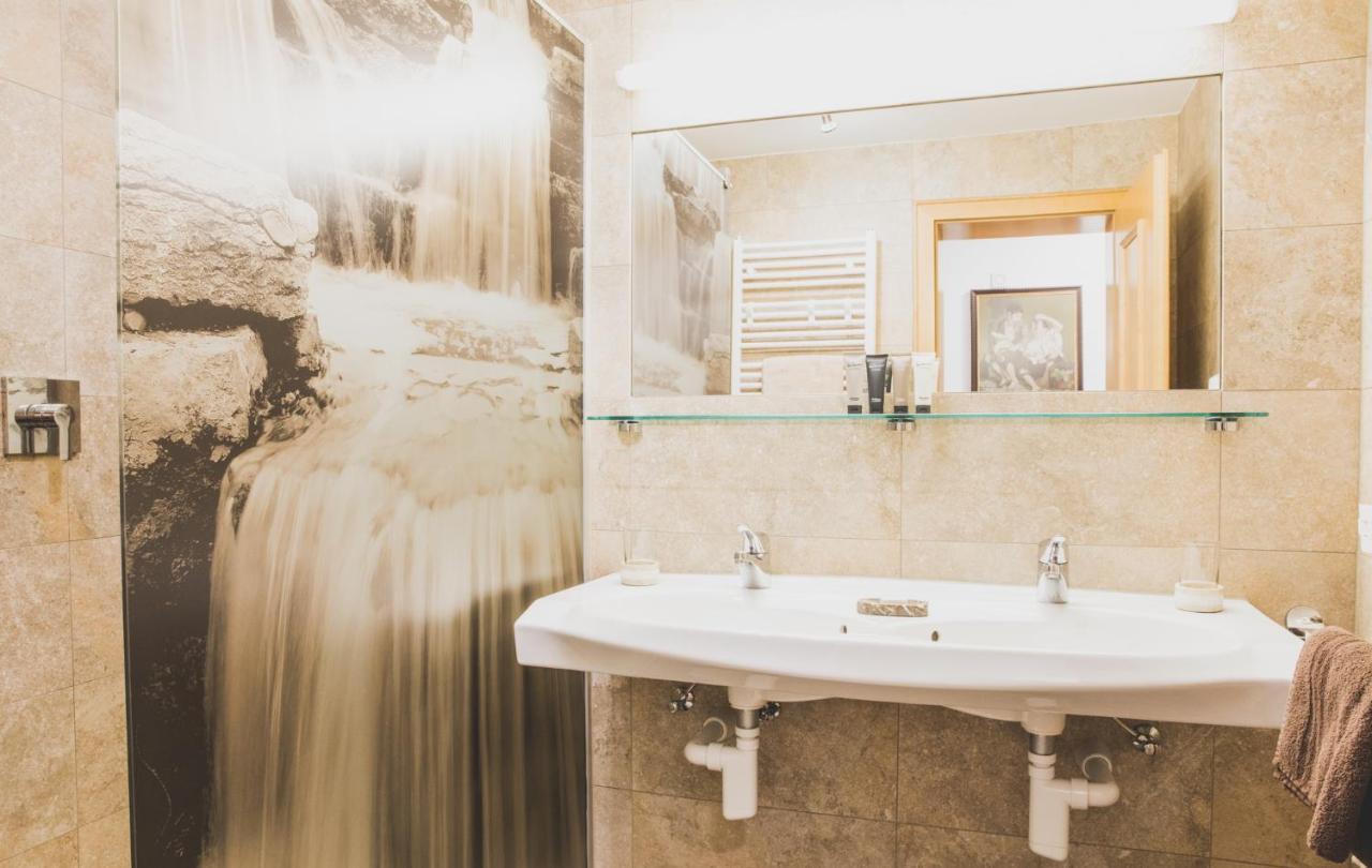 Haus Sunnbichl Apartment Фис Екстериор снимка